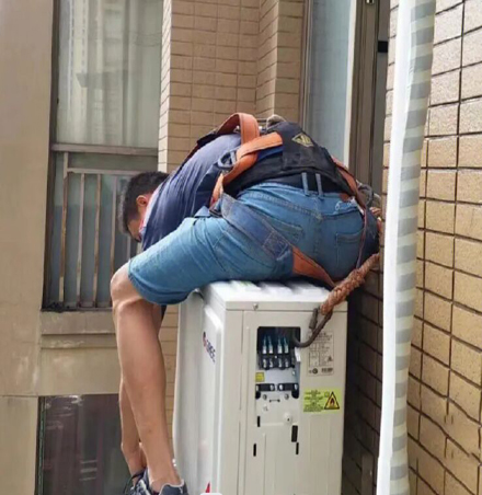 洮南空调移机